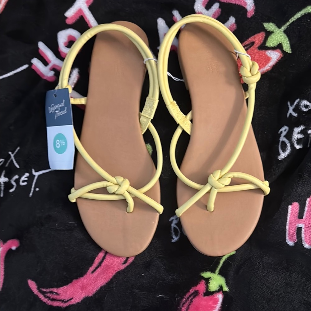 Universal Thread Yellow Sandals Minimalist Design